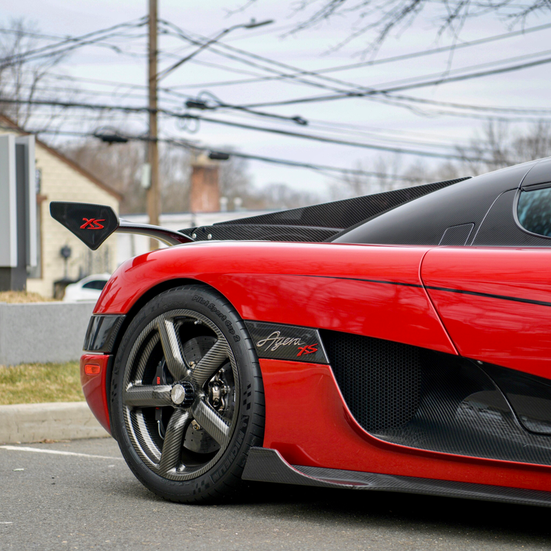 Illustration for article titled Colori di LaFerrari photodump